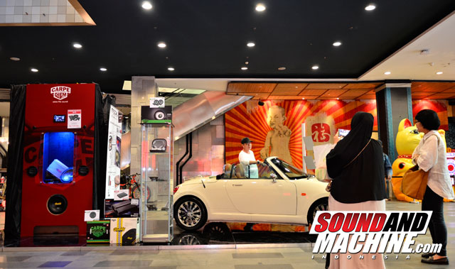Pameran-PT-Audioworkshop-Gandaria-City-Mall-Tampak-Kanan