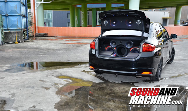 HondaAllNewCity-AudioCreation-Jakarta-Pose-Car