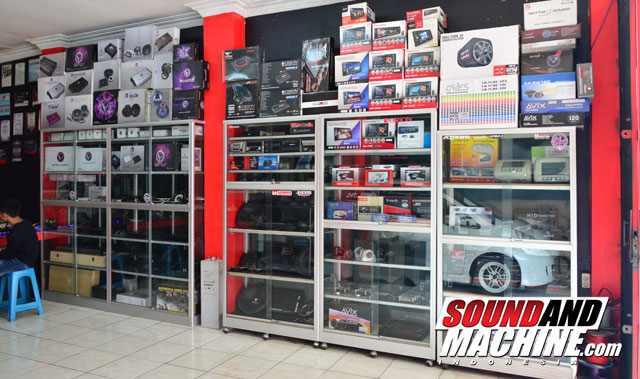 WarehouseSoundmotion-DCAudio-Bogor-Display-Kanan