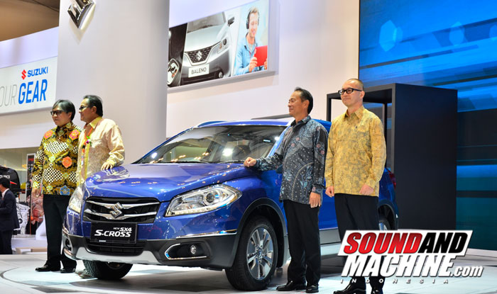 Suzuki-GIIAS-2016-Foto-Bersama