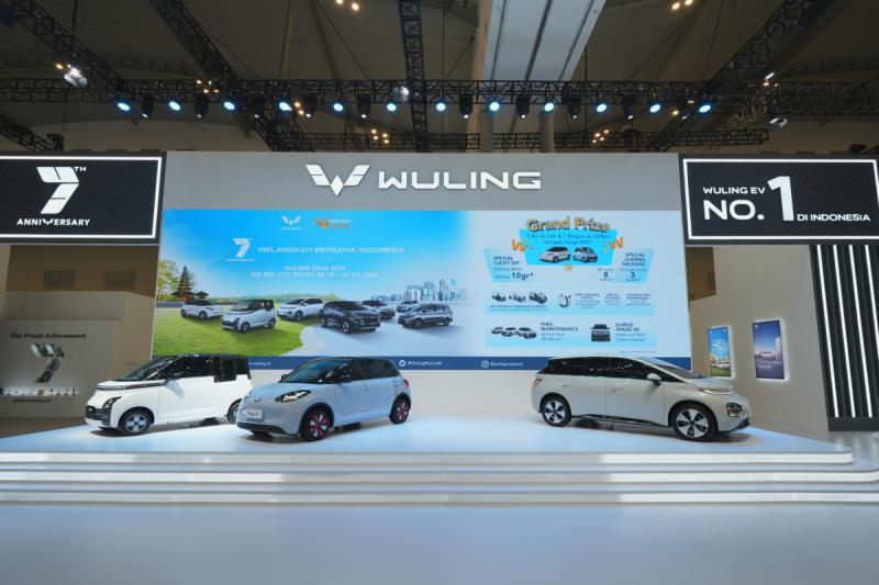 Wuling adakan promo khusus pameran Gaikindo Indonesia International Auto Show (GIIAS) 2024 dalam rangka perayaan 7 tahun eksis di Indonesia. (sumber: Wuling)
