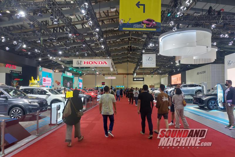 Ilustrasi pameran Gaikindo Jakarta Auto Week.